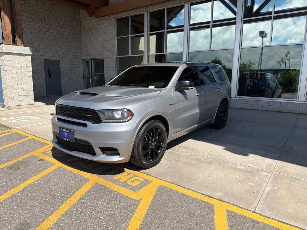 2019 Dodge Durango R/T in Billet Metallic Clearcoat — front three-quarter view