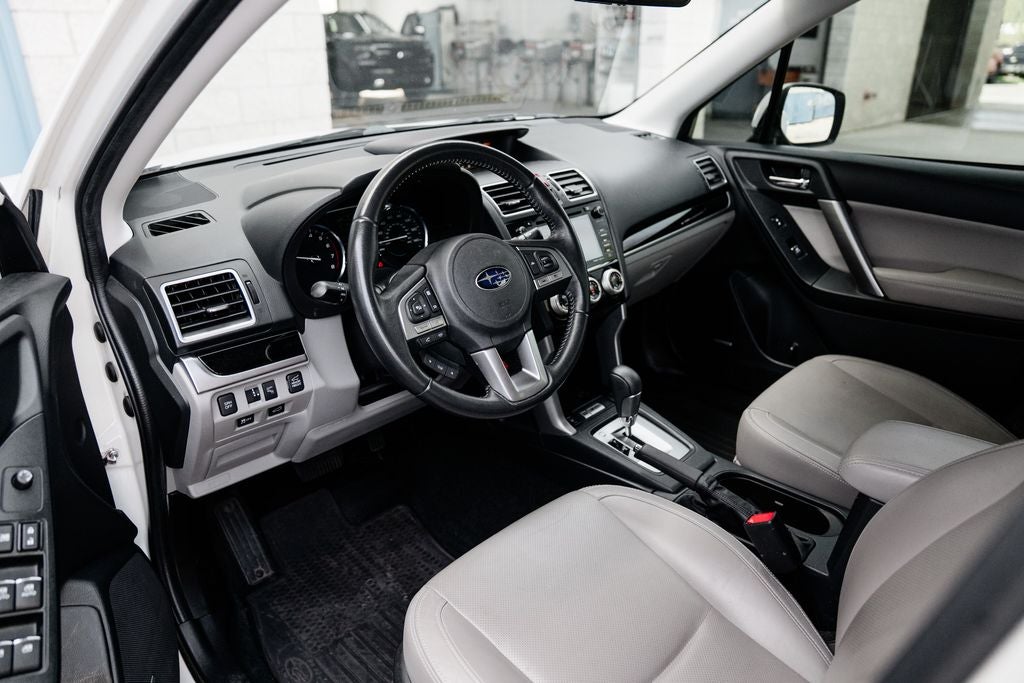 2018 Subaru Forester — detail view