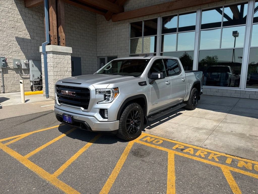 2021 GMC Sierra 1500 Elevation in Silver — front three-quarter view