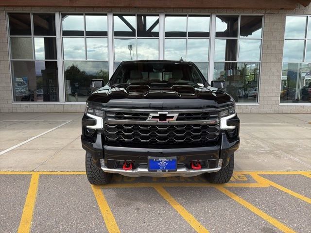 2025 Chevrolet Silverado 1500 — side profile view