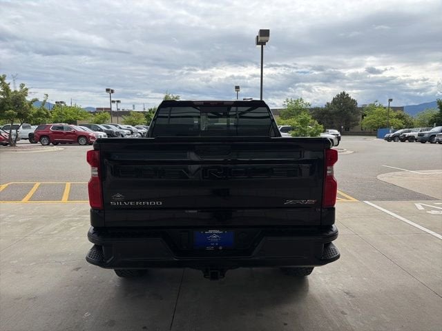 2025 Chevrolet Silverado 1500 — detail view