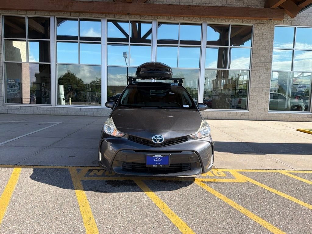 2015 Toyota Prius v — side profile view